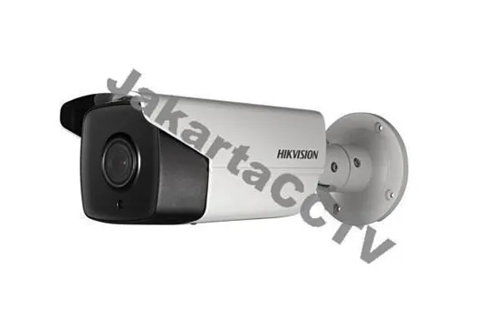 HIKVISION DS-2CD4B26FWD-IZ (DARK FIGHTER)